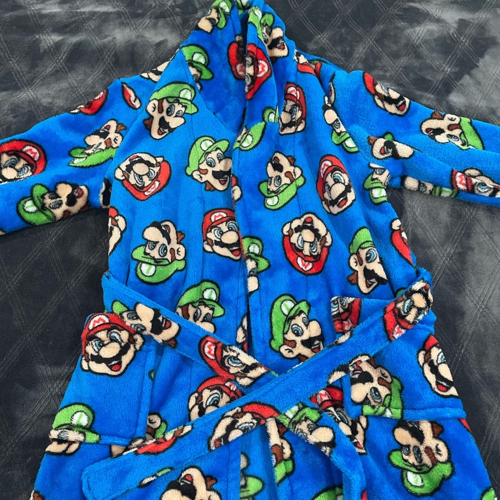 Boys robe